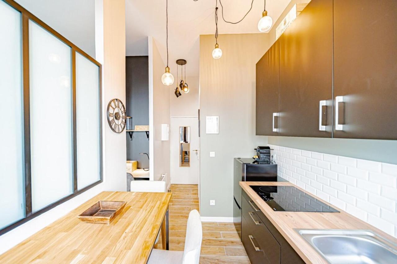 Le Petit Reinach -Appartement Cosy-Saxe-Gambetta Lyon Exterior photo